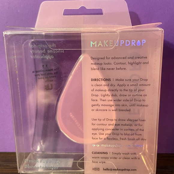 Makeup drop matte sponge makeup applicator. Brand new in box. - Picture 2 of 3